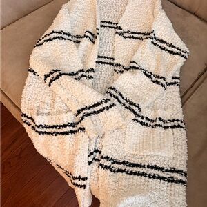 Pink Lily Textured Cardigan - Cream and Black